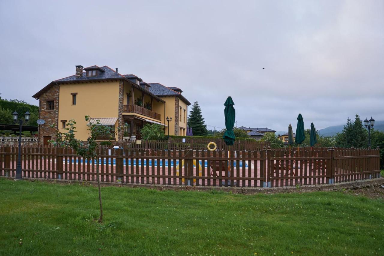 Hotel Hacienda Llamabua Навия Екстериор снимка