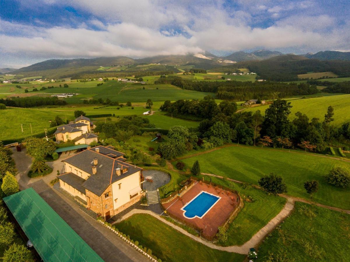 Hotel Hacienda Llamabua Навия Екстериор снимка